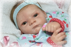 0320rebeca03