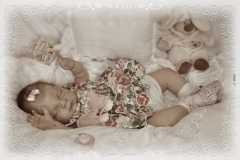 0345caroline04