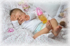 0345caroline09