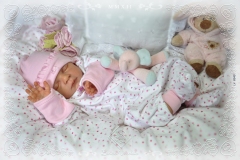 0345caroline10