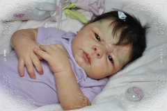 0400aysha09