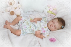 0437nicoly05