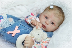 0447alanis03