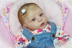 0447alanis04