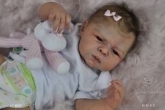 0523luiza26