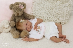 0547amora13