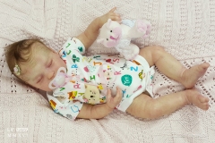 0559anaemilia21