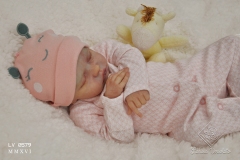 0579aurelia03