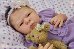 0584adelia09