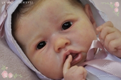 0587analivia05