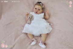 0587analivia09