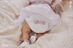 0587analivia14