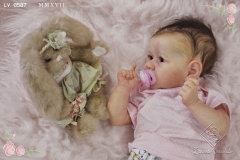0587analivia32