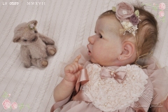 0589amalia04