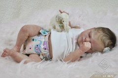 0672ayla09