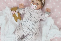 0689helena03
