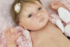 0689helena04