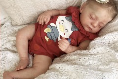 0757alice24
