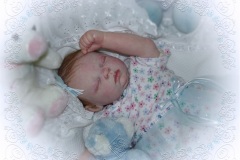 070aline07