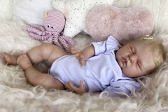 0760chloe14
