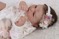 0739livia25