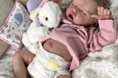 0768madaleine11