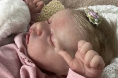 0768madaleine12