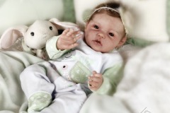 0748olivia04